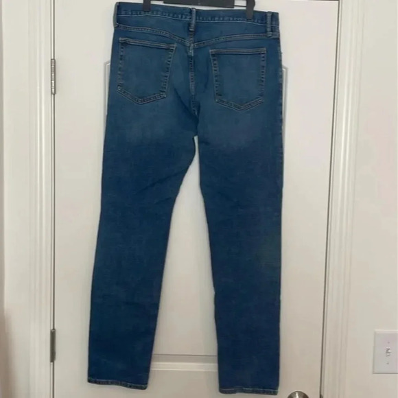 Gap Slim Stretch Ripped Jeans Size 33/32 - Picture 2 of 6